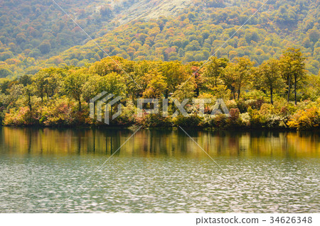 Sugawa lake 34626348