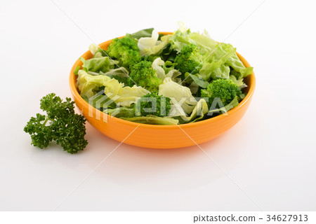 Fresh salad 34627913