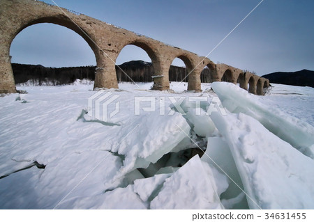 週二的冬天橋 34631455