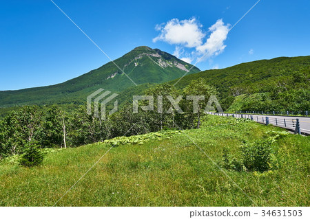 Rausu and Shiretoko cross road Rausu and Shiretoko cross road 34631503
