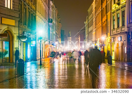 Night street in the Krakow, Poland. Night street in the Krakow, Poland. 34632090