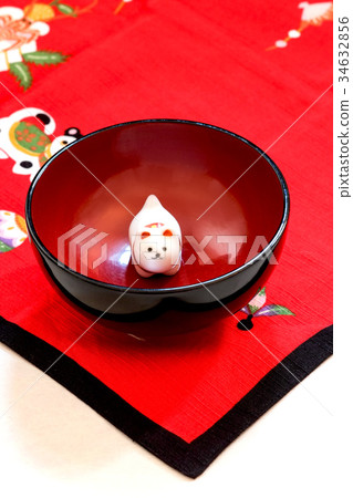 Wow! (Material for humor new year's cards) 34632856