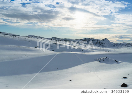Scarpe Tarpel National Park, Iceland, Snow landscape 34633199
