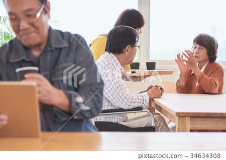 護理設施高級娛樂 34634308