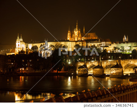 Prague Castle and Charles Bridge at night Prague Castle and Charles Bridge at night 34636741