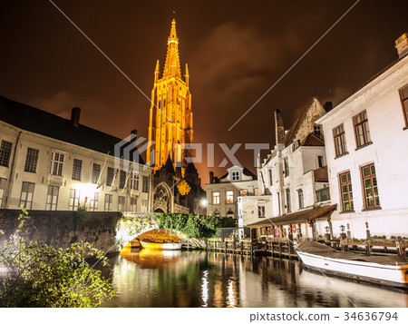 Church of Our Lady in Bruges at night 34636794