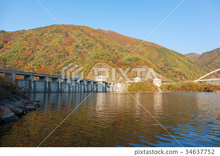 Mizugaki湖(十月秋葉北斗市) Mizugaki湖(十月秋葉北斗市) 34637752