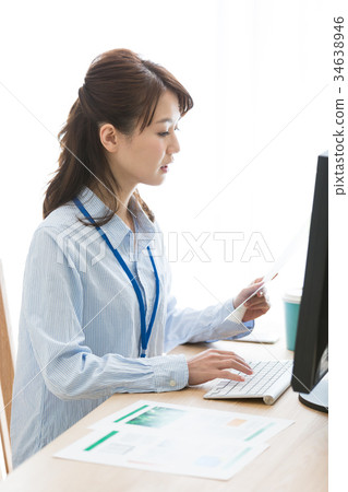 隨便的女商人 34638946