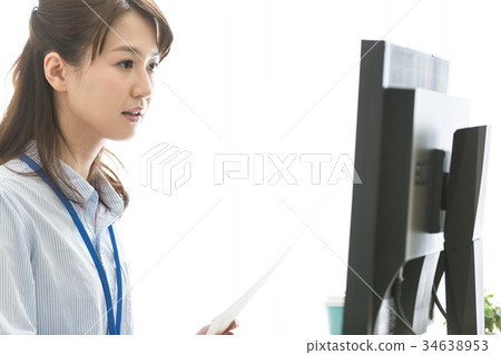 Business woman casual 34638953