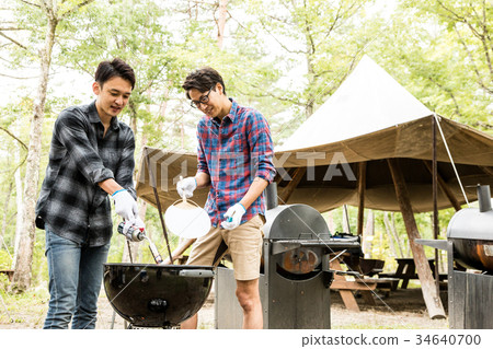 Outdoor BBQ preparation 34640700