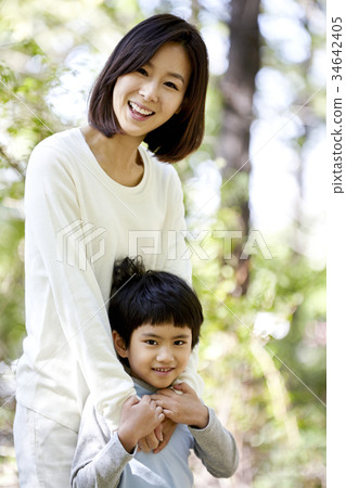 family family 34642405