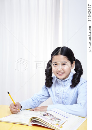 child child 34642637