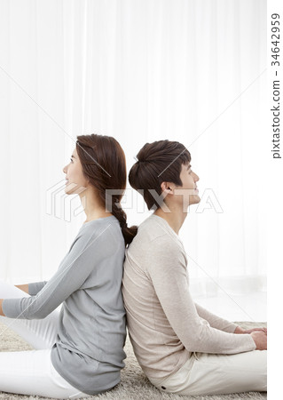 couple couple 34642959
