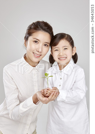 family family 34643053