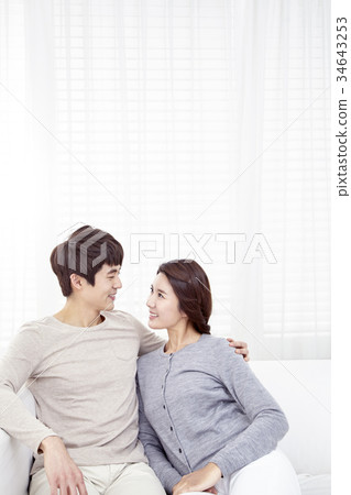 couple 34643253