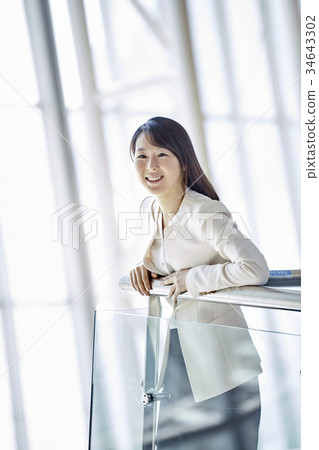 Business woman Business woman 34643302