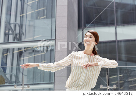 女子 女子 34643512