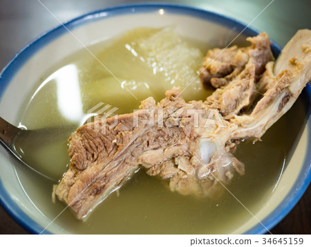 白蘿蔔排骨湯 34645159
