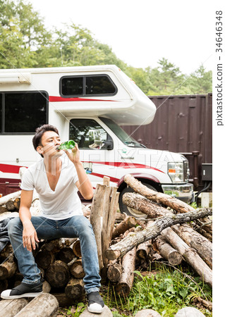 Camper 34646348