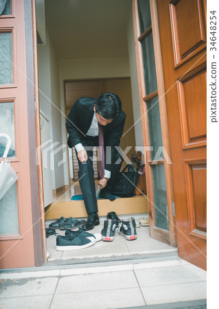 company employee, office worker, salaryman 34648254