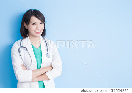 beauty woman doctor 34654283