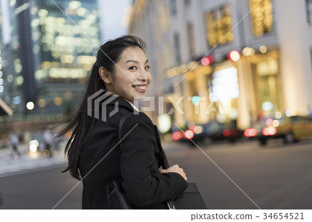 一個女人的生意 一個女人的生意 34654521