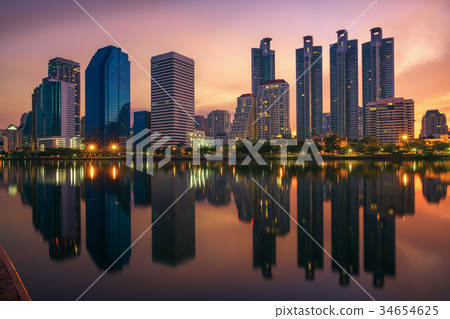 Sunrise over Queen Silikit Park 34654625