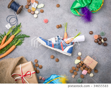 Dutch holiday Sinterklaas background 34655583