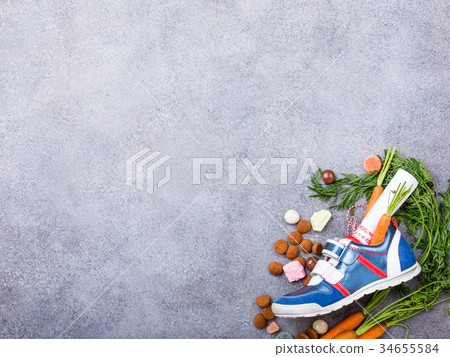 Dutch holiday Sinterklaas background 34655584