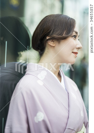 Kimono women Kimono women 34655857