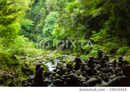 宮崎高千穗天安河洞穴 34658426