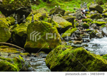 宮崎高千穗的天安河畔石頭 34658449