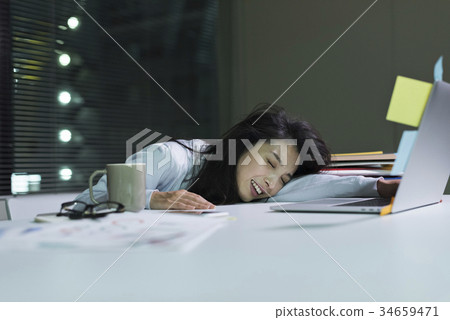 One woman business 34659471