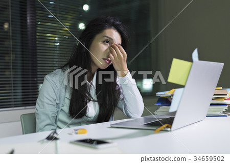 One woman business 34659502
