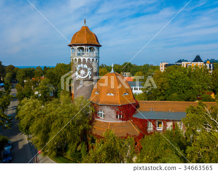 Old water tower city landmark Old water tower city landmark 34663565