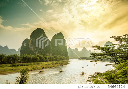 Li river by Yangshuo in China 34664124