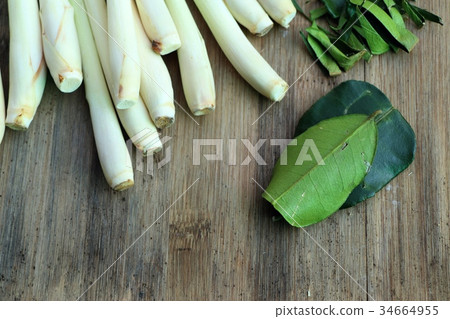 lemongrass and kaffir lime leaves 34664955