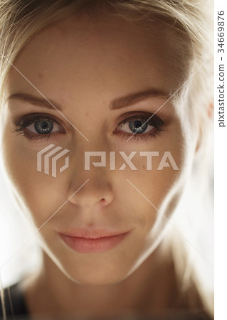 Beauty model face Beauty model face 34669876