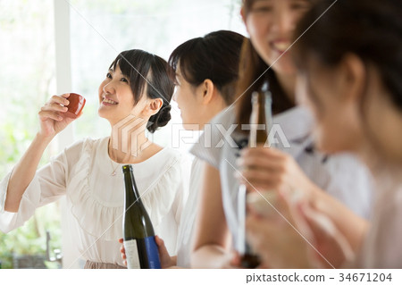 Sake, sake, women's association Sake, sake, women's association 34671204