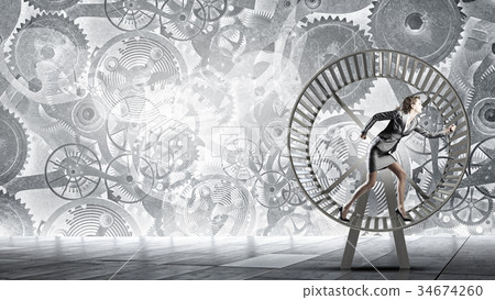 To turn as squirrel in wheel 34674260