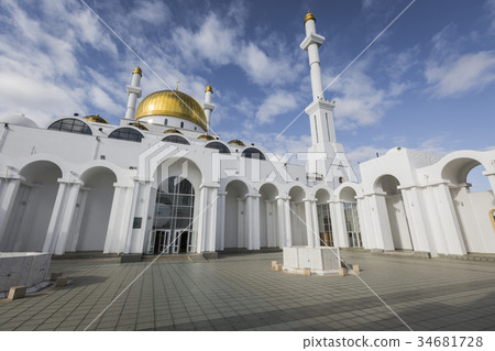 Exterior of the Nur Astana mosque in Astana 34681728