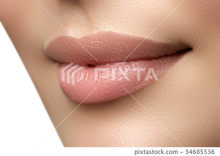 Fashion model girl portrait. Glamour beauty girl Fashion model girl portrait. Glamour beauty girl 34685536