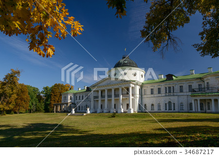 Beautiful autumn in Kachanivka Beautiful autumn in Kachanivka 34687217