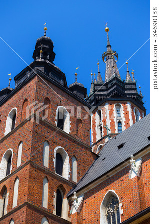 Bazylika Mariacka in Krakow 34690138