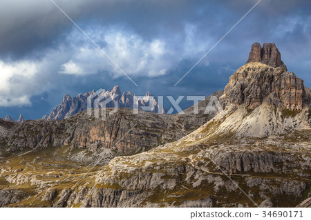 evening cloudy Dolomites mountains evening cloudy Dolomites mountains 34690171