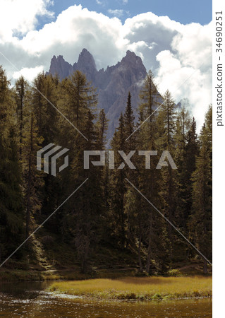lago Antorno at the Dolomites 34690251