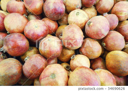 Pomegranate in the store close up for background 34690626
