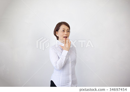 中年女人肖像 中年女人肖像 34697454