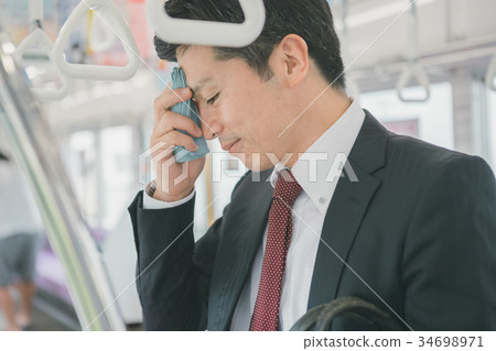 cooperation with tramcar: Keio Electric Railway Co., Ltd. 34698971