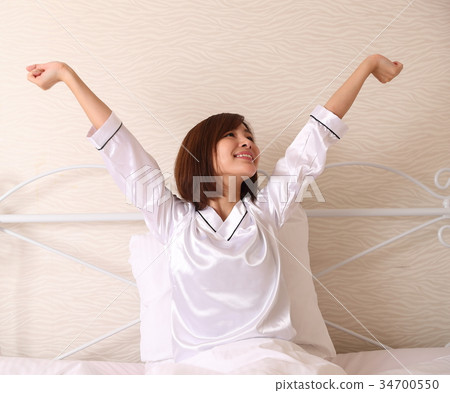 Lifestyle morning woman Lifestyle morning woman 34700550